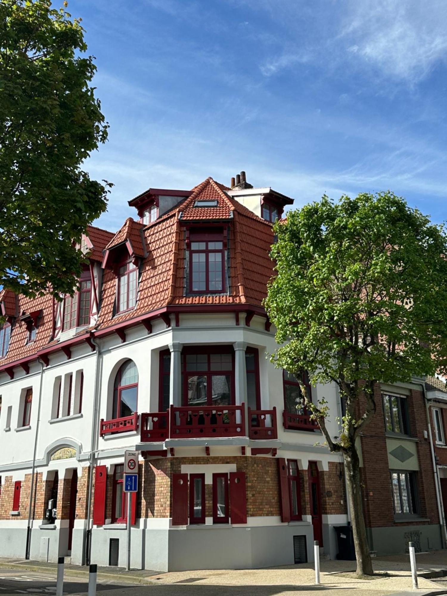 Appartement De Charme Avec Balcon - Villa Les Iris Dunkirk Bagian luar foto